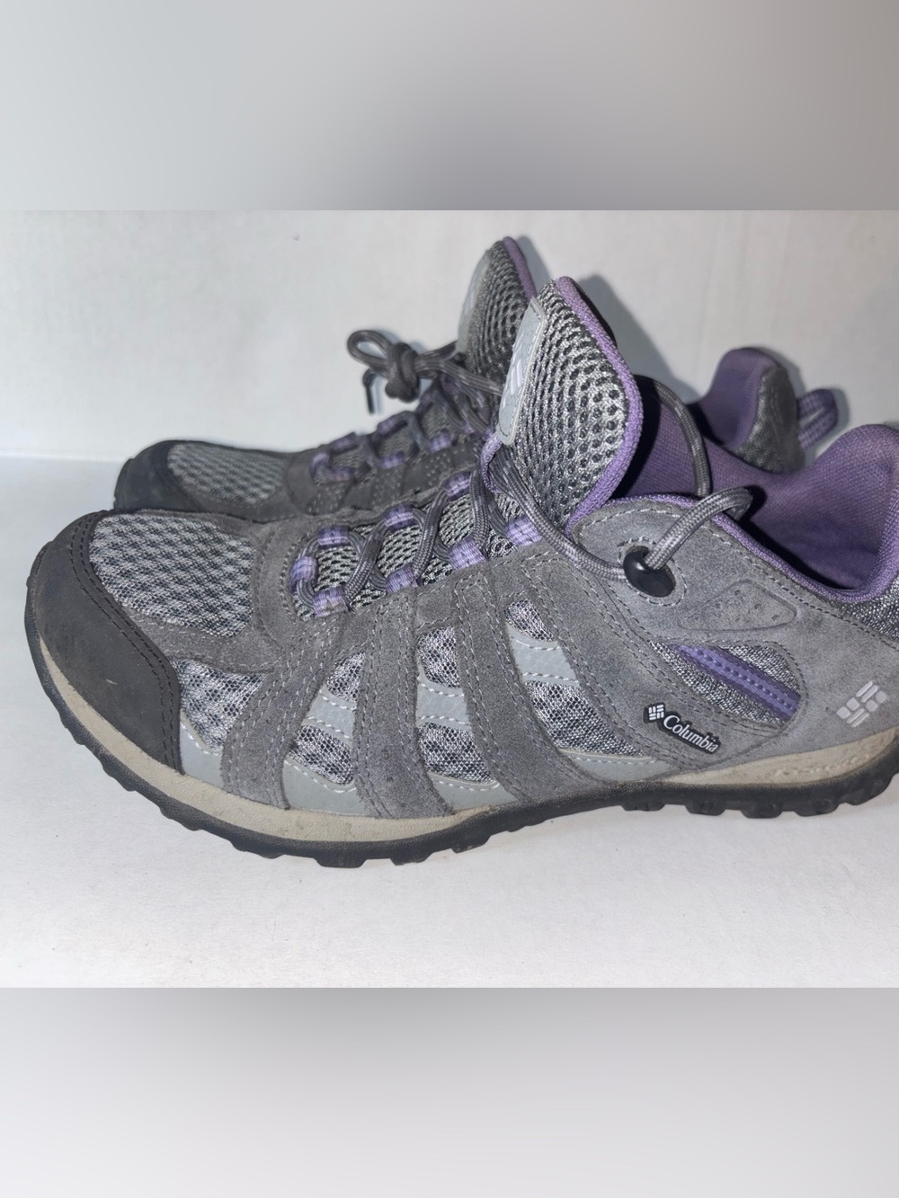 Columbia Redmond Low Women's Hiking Shoes Grey & Purple size 10